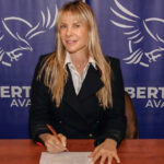 «NO LEÍ EL REGLAMENTO, TIENE LETRA CHIQUITA»: LA INSÓLITA CONFESIÓN DE KAREN REICHARDT