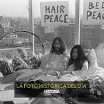 YOKO ONO Y JOHN LENNON: EL GESTO RADICAL POR LA PAZ GLOBAL